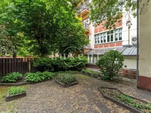 Prodej činžovního domu, Praha - Nové Město, Na bojišti, 632 m2