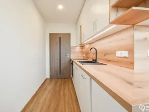 Pronájem bytu 2+1, Olomouc, Schweitzerova, 56 m2