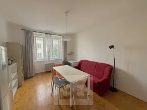 Pronájem bytu 2+kk, Praha - Žižkov, Radhošťská, 47 m2