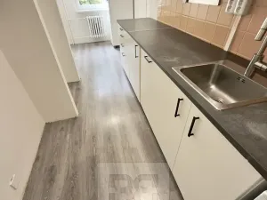 Pronájem bytu 3+1, Praha - Hlubočepy, Prosluněná, 74 m2