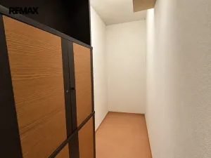 Pronájem bytu 3+kk, Praha - Libeň, Kovanecká, 74 m2
