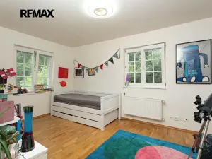 Pronájem rodinného domu, Praha - Nebušice, Na Malé Šárce, 302 m2