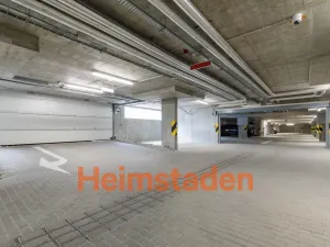Pronájem garáže, Praha - Holešovice, U Pergamenky, 12 m2