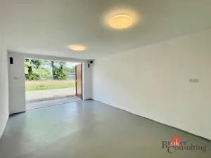 Pronájem garáže, České Budějovice - České Budějovice 3, J. Plachty, 17 m2