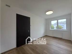 Pronájem bytu 2+kk, Olomouc, Třída Jiřího Pelikána, 52 m2