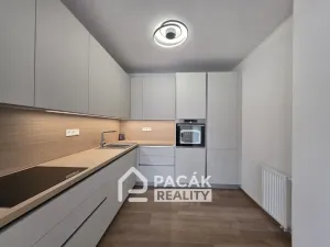 Pronájem bytu 2+kk, Olomouc, Třída Jiřího Pelikána, 52 m2