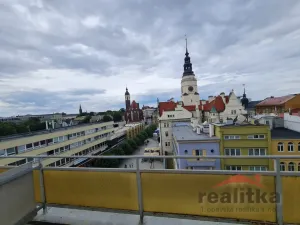Pronájem bytu 2+kk, Opava - Město, Horní náměstí, 58 m2