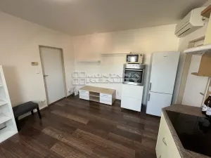 Pronájem bytu 2+kk, Olomouc, Rooseveltova, 48 m2