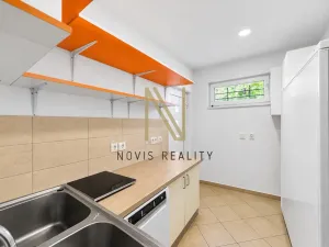 Prodej obchodního prostoru, Nezvěstice, 103 m2