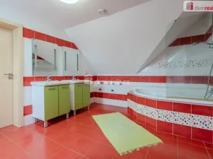 Prodej rodinného domu, Roudnice nad Labem - Podlusky, Chvalínská, 300 m2