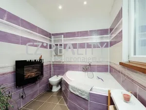 Prodej vícegeneračního domu, Pečky, 280 m2