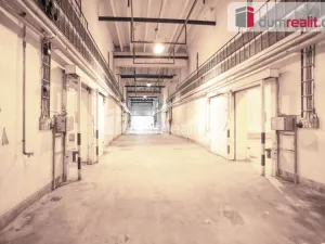 Pronájem skladu, Lhenice, Netolická, 250 m2