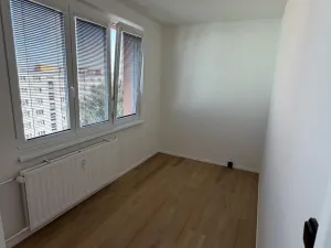 Prodej bytu 4+kk, Kadaň, Chomutovská, 78 m2