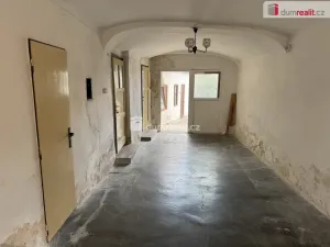 Prodej výrobních prostor, Velešín, náměstí J. V. Kamarýta, 505 m2