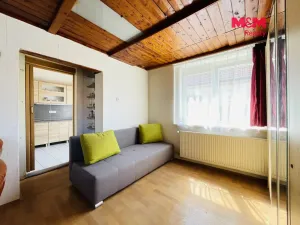 Pronájem bytu 1+1, Praha - Točná, Keltská, 34 m2