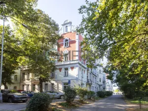 Pronájem bytu 2+kk, Praha - Karlín, Kaizlovy sady, 46 m2