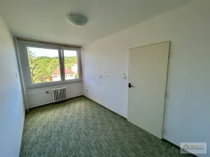 Prodej bytu 3+1, Broumov, Dukelská, 57 m2