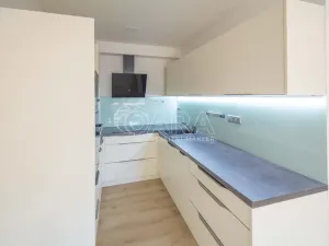 Pronájem bytu 2+kk, Neratovice, Za Jednotou, 40 m2