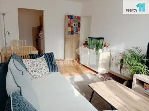 Pronájem bytu 2+kk, Praha - Kamýk, Cuřínova, 43 m2