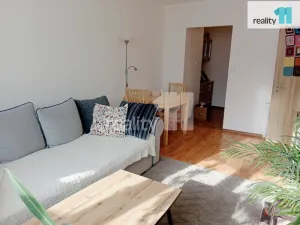 Prodej bytu 2+kk, Praha - Kamýk, Cuřínova, 43 m2