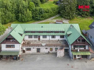 Prodej ubytování, Deštné v Orlických horách, 1200 m2