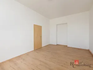 Prodej bytu 3+kk, Plzeň - Jižní Předměstí, Skvrňanská, 83 m2