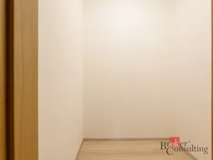 Prodej bytu 2+kk, Plzeň - Jižní Předměstí, Skvrňanská, 63 m2