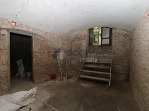 Pronájem obchodního prostoru, Praha, Polská, 83 m2