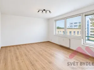 Pronájem bytu 1+kk, Praha - Vysočany, bratří Dohalských, 42 m2