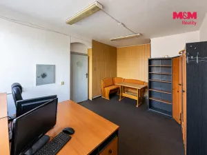 Pronájem obchodního prostoru, Čáslav - Čáslav-Nové Město, Masarykova, 890 m2