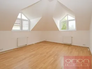 Prodej rodinného domu, Jesenice - Osnice, Karafiátová, 302 m2