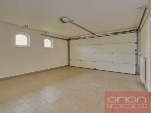 Prodej rodinného domu, Jesenice - Osnice, Karafiátová, 302 m2