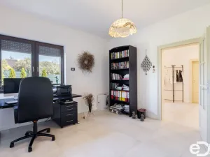 Prodej rodinného domu, Trnová, 219 m2