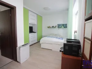 Pronájem rodinného domu, Praha - Stodůlky, Jindřicha Jindřicha, 142 m2