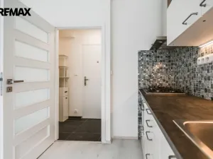 Prodej bytu 2+kk, Praha - Braník, Jílovská, 36 m2