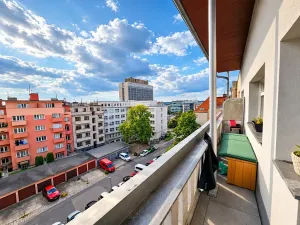 Pronájem bytu 2+kk, Praha - Nusle, Sevřená, 50 m2