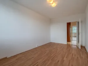 Prodej bytu 3+1, Praha - Kyje, Travná, 80 m2