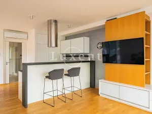 Prodej bytu 3+kk, Praha - Hlubočepy, Výhledová, 74 m2