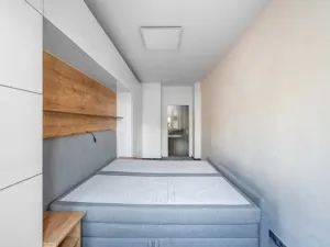 Pronájem bytu 2+kk, Praha - Karlín, Sokolovská, 58 m2