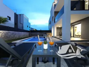 Prodej vily, Vrsi, Chorvatsko, 209 m2