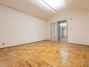 Pronájem kanceláře, Praha - Vinohrady, Vinohradská, 108 m2