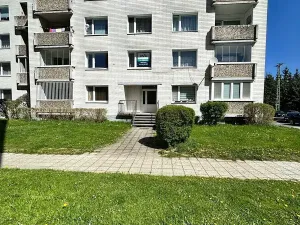 Pronájem bytu 1+1, Karlovy Vary, Úvalská, 36 m2