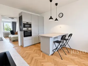 Pronájem bytu 3+kk, Písek, nábřeží 1. máje, 68 m2