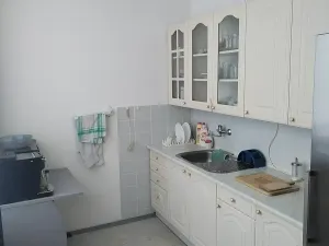 Pronájem kanceláře, Pardubice, Milheimova, 95 m2