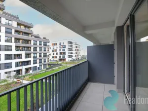 Pronájem bytu 1+kk, Praha - Hloubětín, Poděbradská, 32 m2