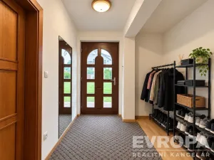 Prodej rodinného domu, Vrchlabí, Lesní, 182 m2