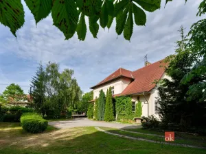 Prodej obchodního prostoru, Hostivice, Čsl. armády, 1000 m2