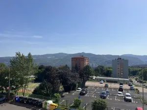 Prodej bytu 1+1, Ústí nad Labem - Severní Terasa, Kmochova, 33 m2