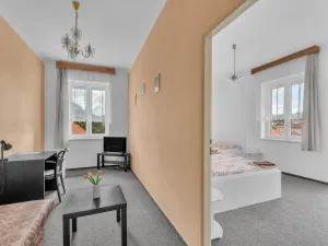 Prodej ubytování, Červený Kostelec, náměstí T. G. Masaryka, 1120 m2