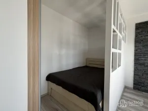Pronájem bytu 1+1, Sokolov, Slavíčkova, 35 m2